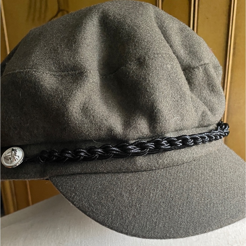 VINCE CAMUTO Olive Green Wool Newsboy Cabbie Cap Hat Newsies Black Braid NEW!